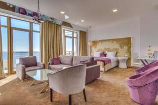Отель Hotel Panorama De Luxe Одесса Улучшенный полулюкс с видом на море-3