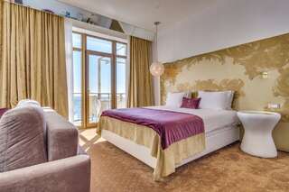 Отель Hotel Panorama De Luxe Одесса Улучшенный полулюкс с видом на море-9